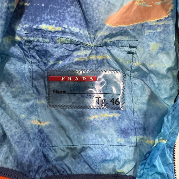 Prada "Acid Hockey" Thermal Pattern Jacket 
Size: Men's / US S / EU 44-46 / 1 - Picture 9 of 11